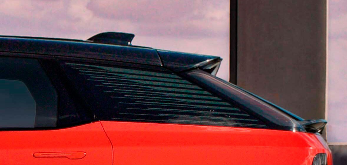 Ventanillas traseras diseño mondrian en tu Cadillac Optiq, SUV eléctrica de lujo