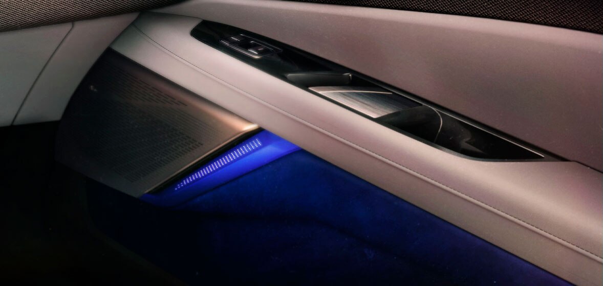 Iluminación ambiental de 2 zonas en tu nueva Cadillac Optiq